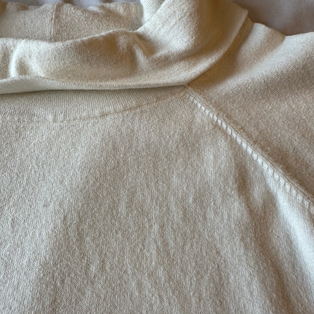 Talbots Ivory Knit Top - Picture 3 of 7